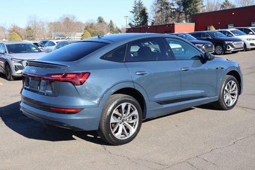 2021 Audi e-tron Sportback Premium