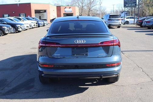 2021 Audi e-tron Sportback Premium