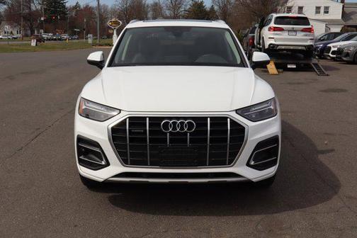 2023 Audi Q5 40 Premium
