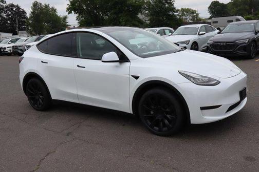 2023 Tesla Model Y Long Range Dual Motor All-Wheel Drive
