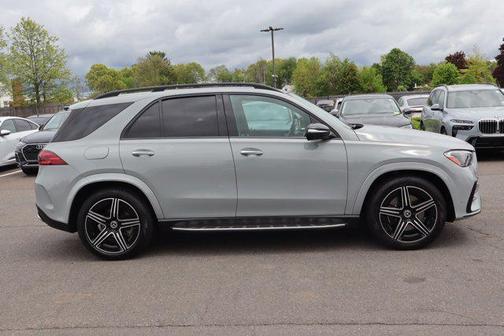 MANUFAKTUR Alpine Grey 2024 Mercedes-Benz GLE 450 4MATIC