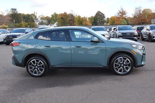 2025 BMW X2 xDrive28i