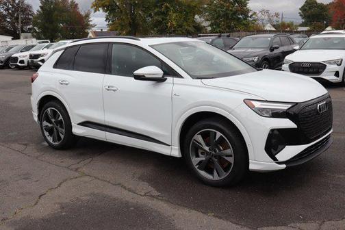 2023 Audi Q4 e-tron Premium Plus 50 quattro