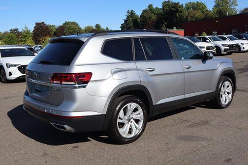 2023 Volkswagen Atlas 2.0T SE w/Technology 4MOTION