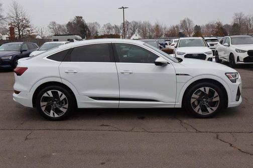 2021 Audi e-tron Sportback Premium Plus