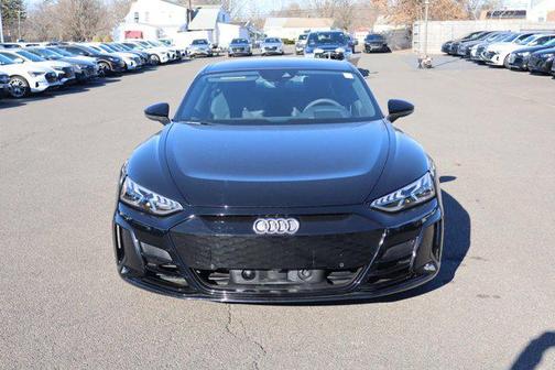 2023 Audi e-tron GT Premium Plus quattro