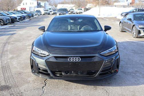 2023 Audi e-tron GT Premium Plus quattro