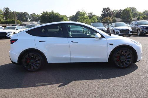 2023 Tesla Model Y Performance Dual Motor All-Wheel Drive