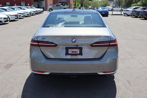 2024 BMW 540 i xDrive