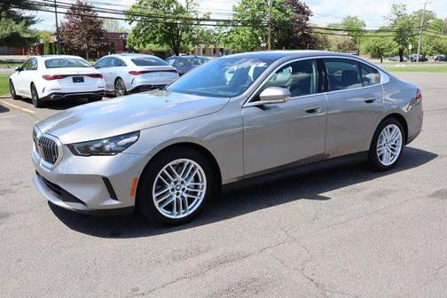 2024 BMW 540 i xDrive