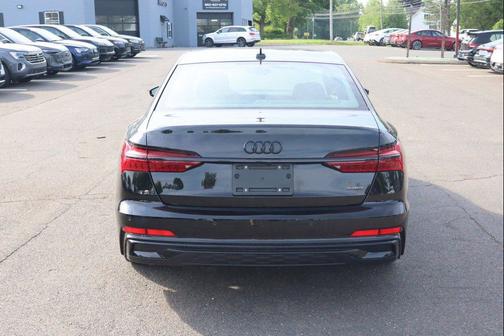 Mythos Black Metallic 2024 Audi A6 45 Premium
