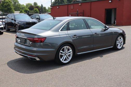 2024 Audi A4 45 S line Premium Plus