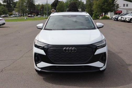 2024 Audi Q4 e-tron Prestige 50 quattro