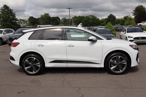 2024 Audi Q4 e-tron Prestige 50 quattro