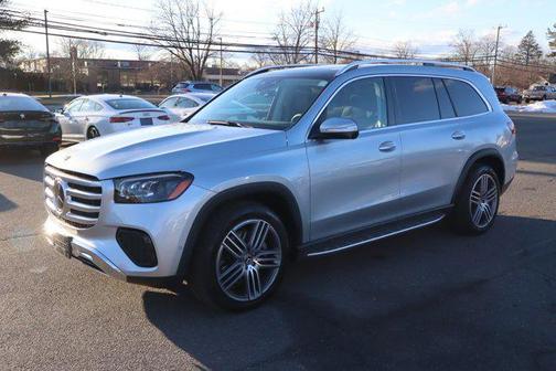 2024 Mercedes-Benz GLS 450 4MATIC