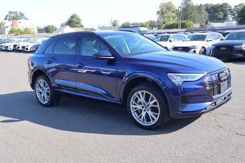 2021 Audi e-tron Prestige