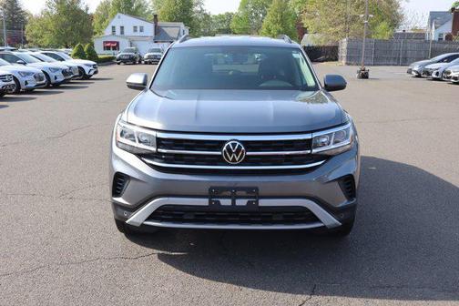 Platinum Gray Metallic 2022 Volkswagen Atlas 3.6L SE w/Technology