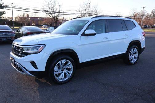 2023 Volkswagen Atlas 3.6L SE w/Technology