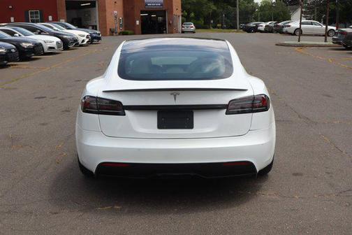 2022 Tesla Model S Plaid