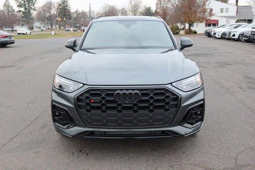 2025 Audi SQ5 3.0T Premium Plus
