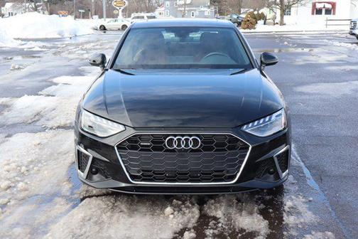 2023 Audi A4 45 S line Premium Plus