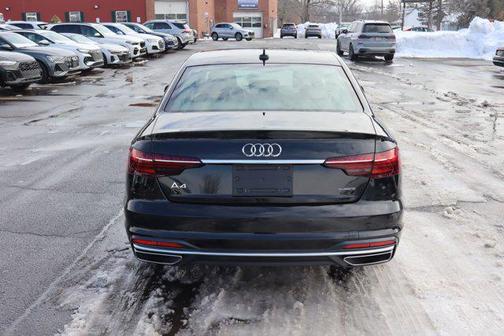 2023 Audi A4 45 S line Premium Plus