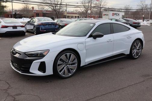 2022 Audi e-tron GT Prestige