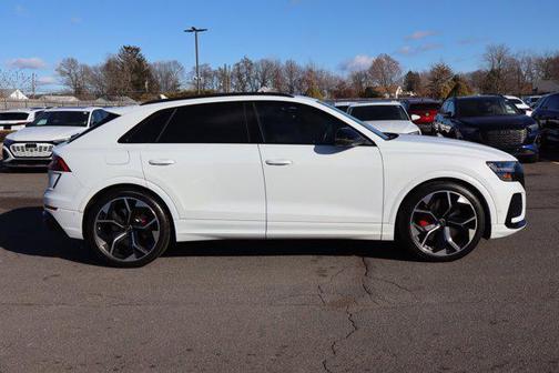 2024 Audi RS Q8 4.0T