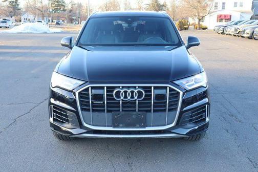 2021 Audi Q7 55 Premium Plus
