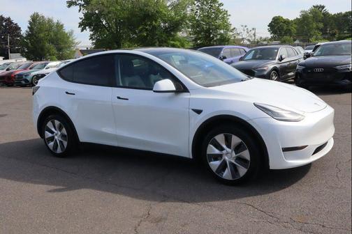 Pearl White Multi-Coat 2020 Tesla Model Y Long Range Dual Motor All-Wheel Drive