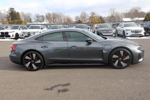 2022 Audi e-tron GT Prestige