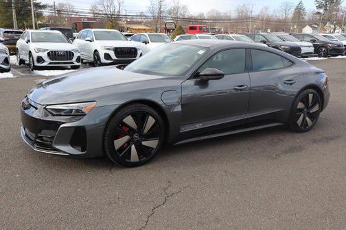 2022 Audi e-tron GT Prestige