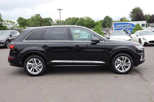 2024 Audi Q7 45 Premium Plus