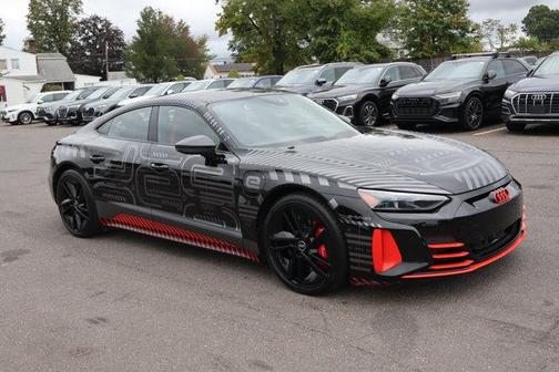 2023 Audi RS e-tron GT quattro