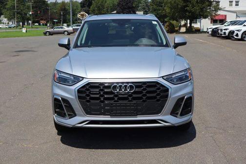 2022 Audi Q5 45 S line Premium Plus
