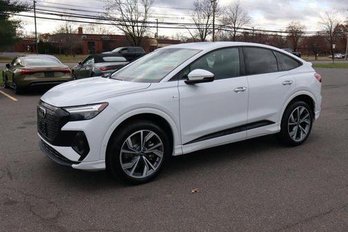 2023 Audi Q4 e-tron Premium Plus 50 quattro