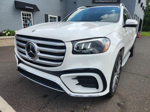 Polar White 2024 Mercedes-Benz GLS 450 4MATIC