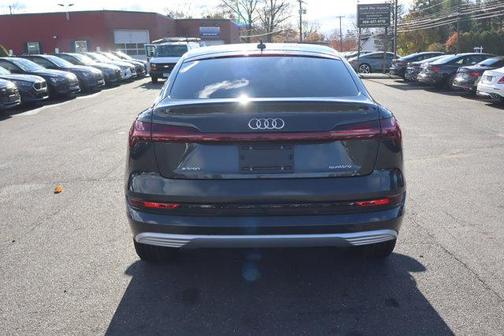2020 Audi e-tron Sportback Premium Plus