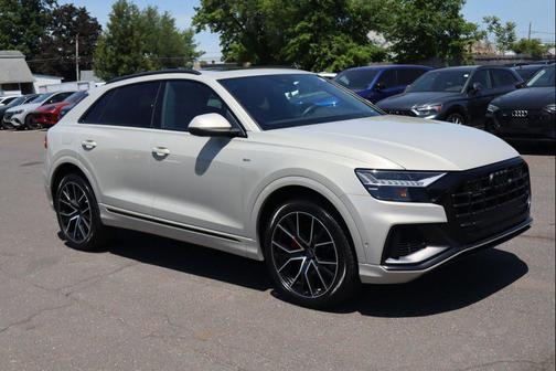 Vicuna Beige Metallic 2022 Audi Q8 55 Premium Plus