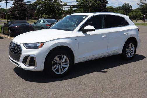 2024 Audi Q5 45 S line Premium
