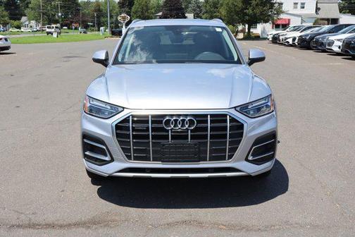 2022 Audi Q5 40 Premium Plus
