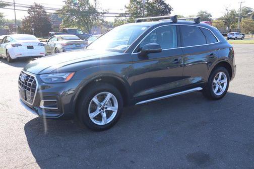 2023 Audi Q5 40 Premium