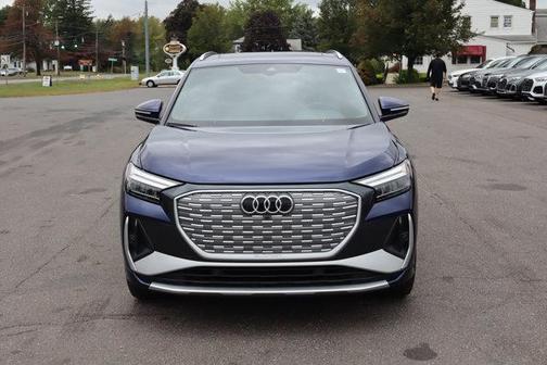 2023 Audi Q4 e-tron Premium Plus 50 quattro