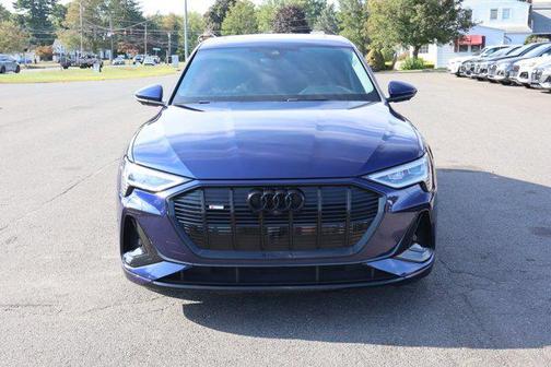 2022 Audi e-tron Sportback S line Premium Plus