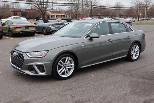 2024 Audi A4 45 S line Premium Plus