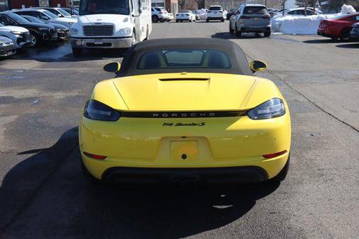 2023 Porsche 718 Boxster S