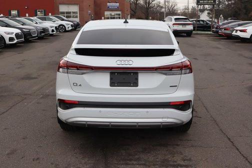 2025 Audi Q4 e-tron Sportback Premium 55 quattro