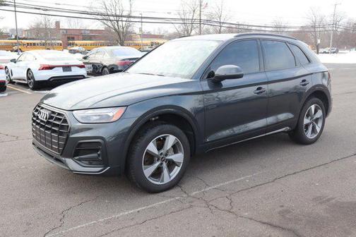 2025 Audi Q5 40 Premium