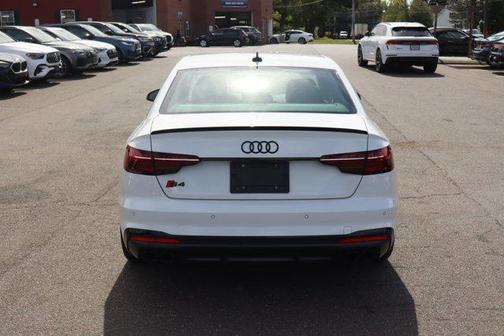 2024 Audi S4 Premium Plus TFSI quattro Tiptronic