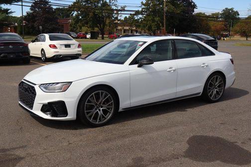 2024 Audi S4 Premium Plus TFSI quattro Tiptronic